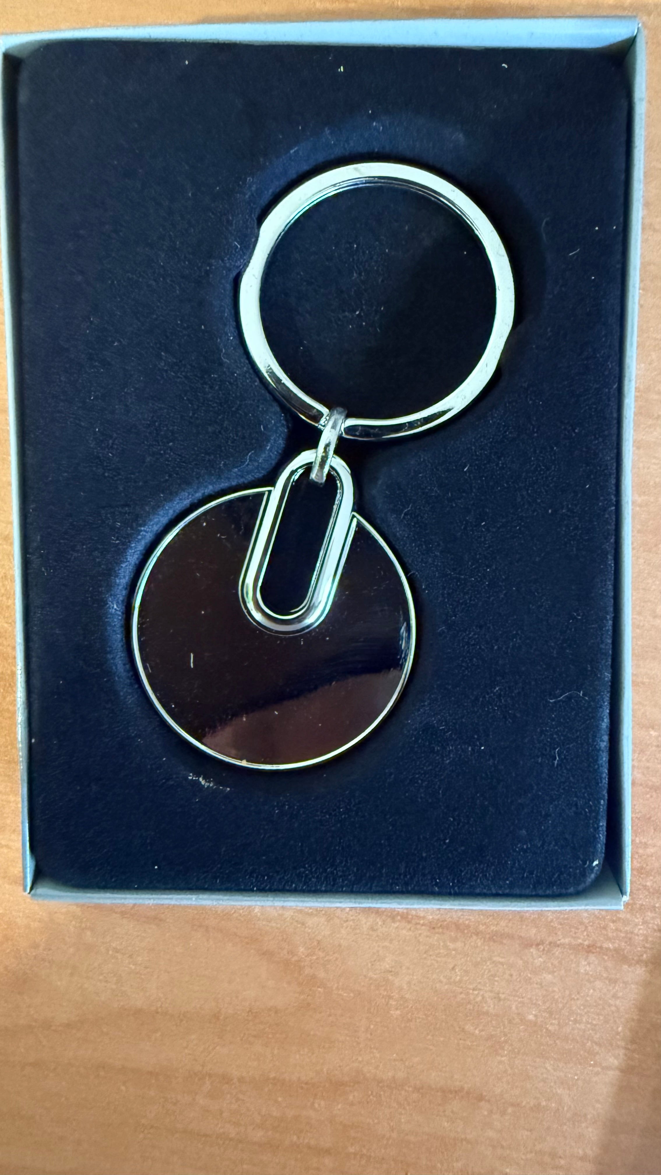 Personalized Metal engraved keyring/Keychain with text for gifting circle shaped