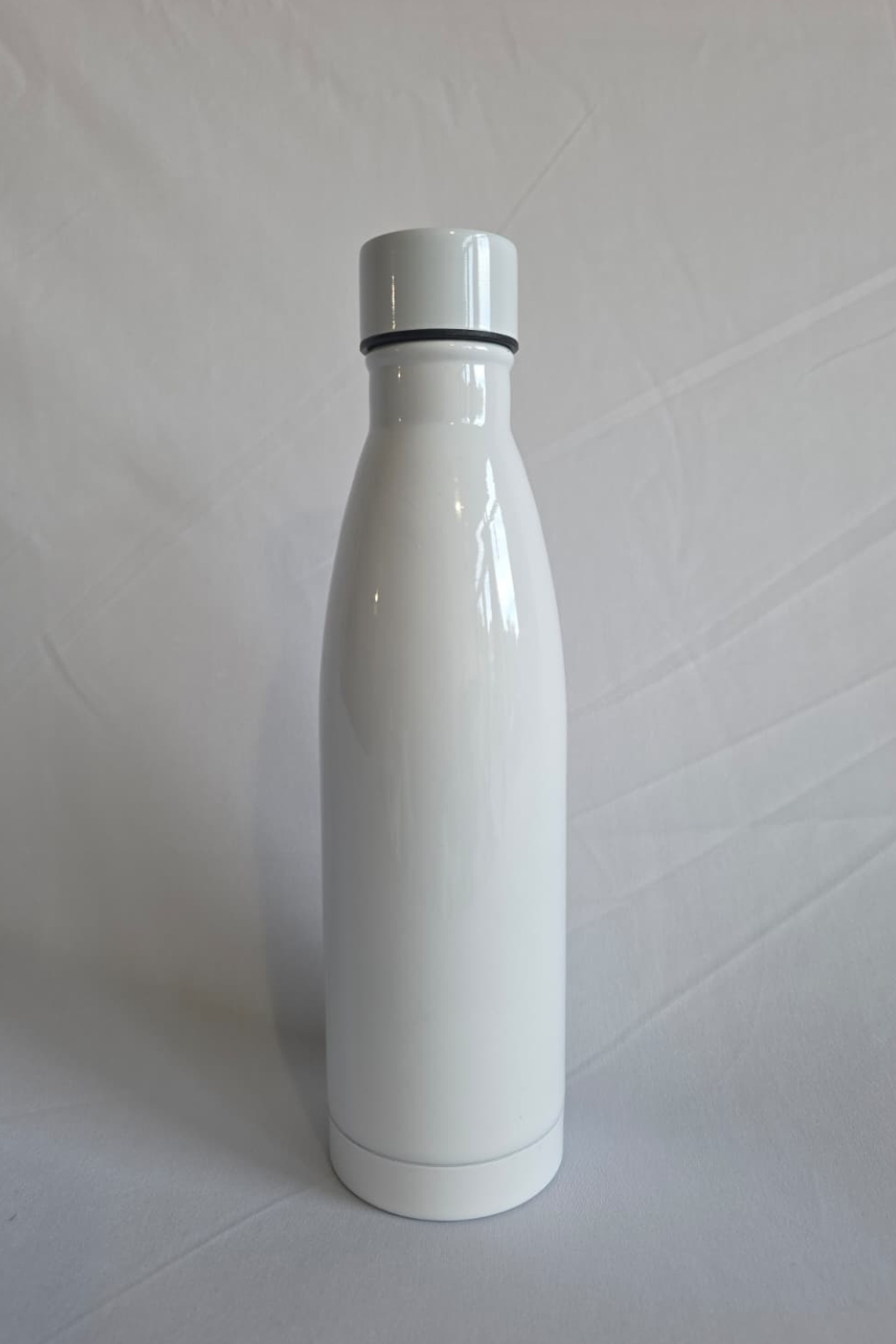 Copper vaccum insulated marble white water bottle